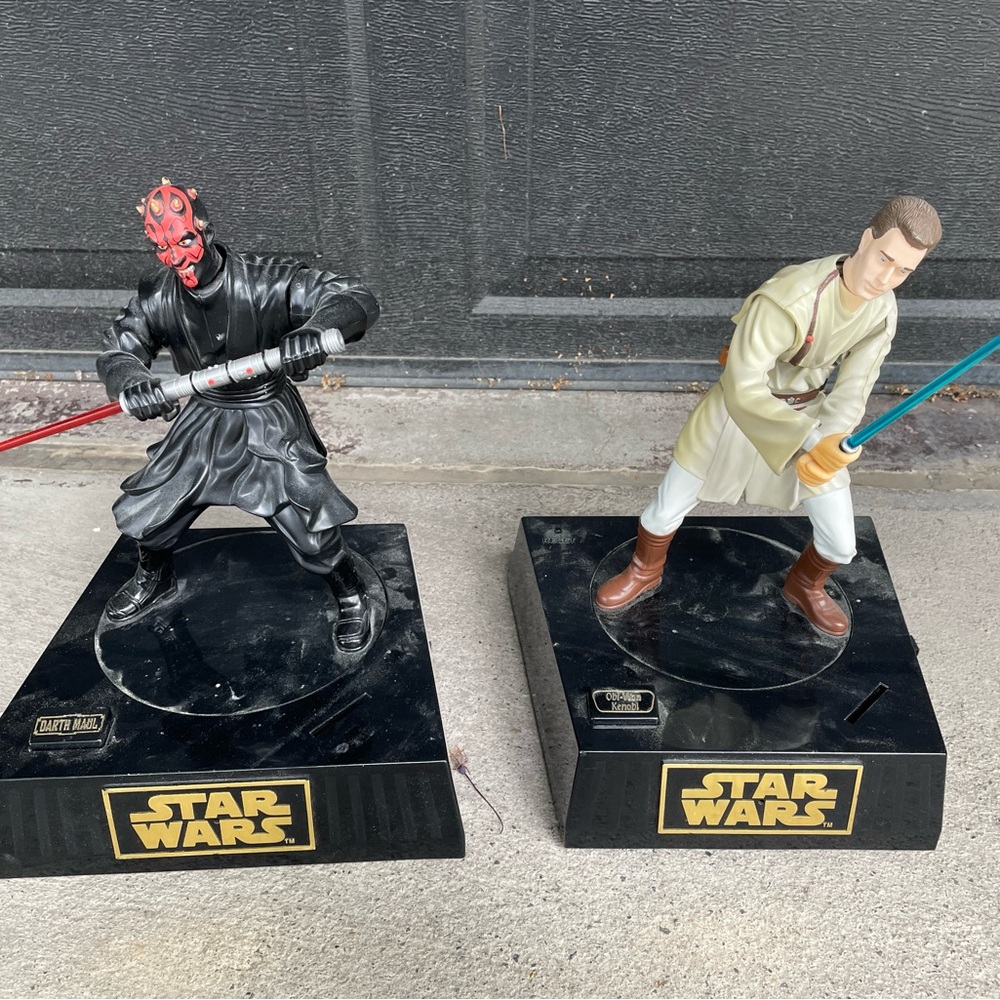 Star Wars Collectible Piggy Banks, Darth Maul and ObiWan - with motion and sound